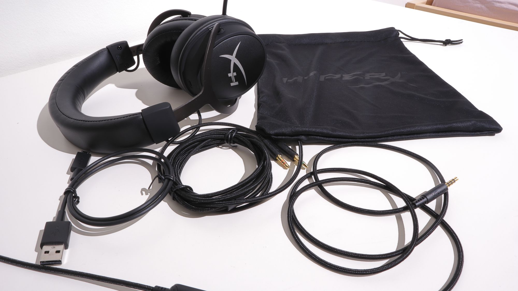 TEST: HyperX Cloud MIX Gamer.no TEST: HyperX Cloud MIX Gamer.no